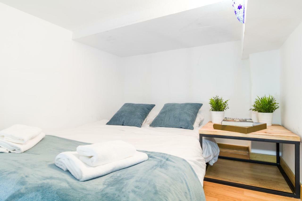 Pyr Select Plaza Mayor II Y III Apartman Madrid Kültér fotó